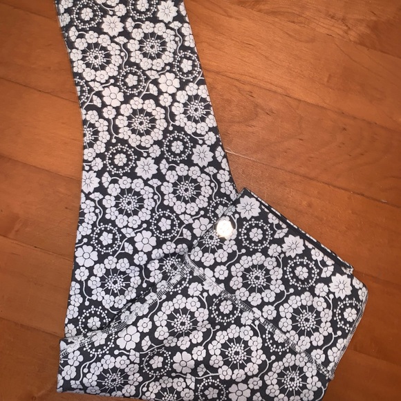 Lululemon Leggings - Picture 2 of 4